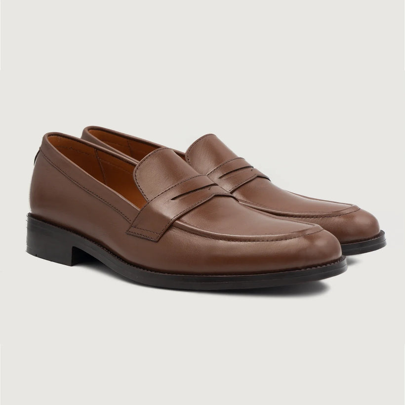 Baxton Marrón Leather Loafers para Hombre
