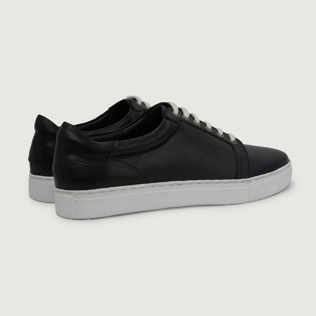 Carter Runn Negro Zapatillas de cuero para Hombre For Men - Contrafuerte de talón reforzado y doble costura de precisión