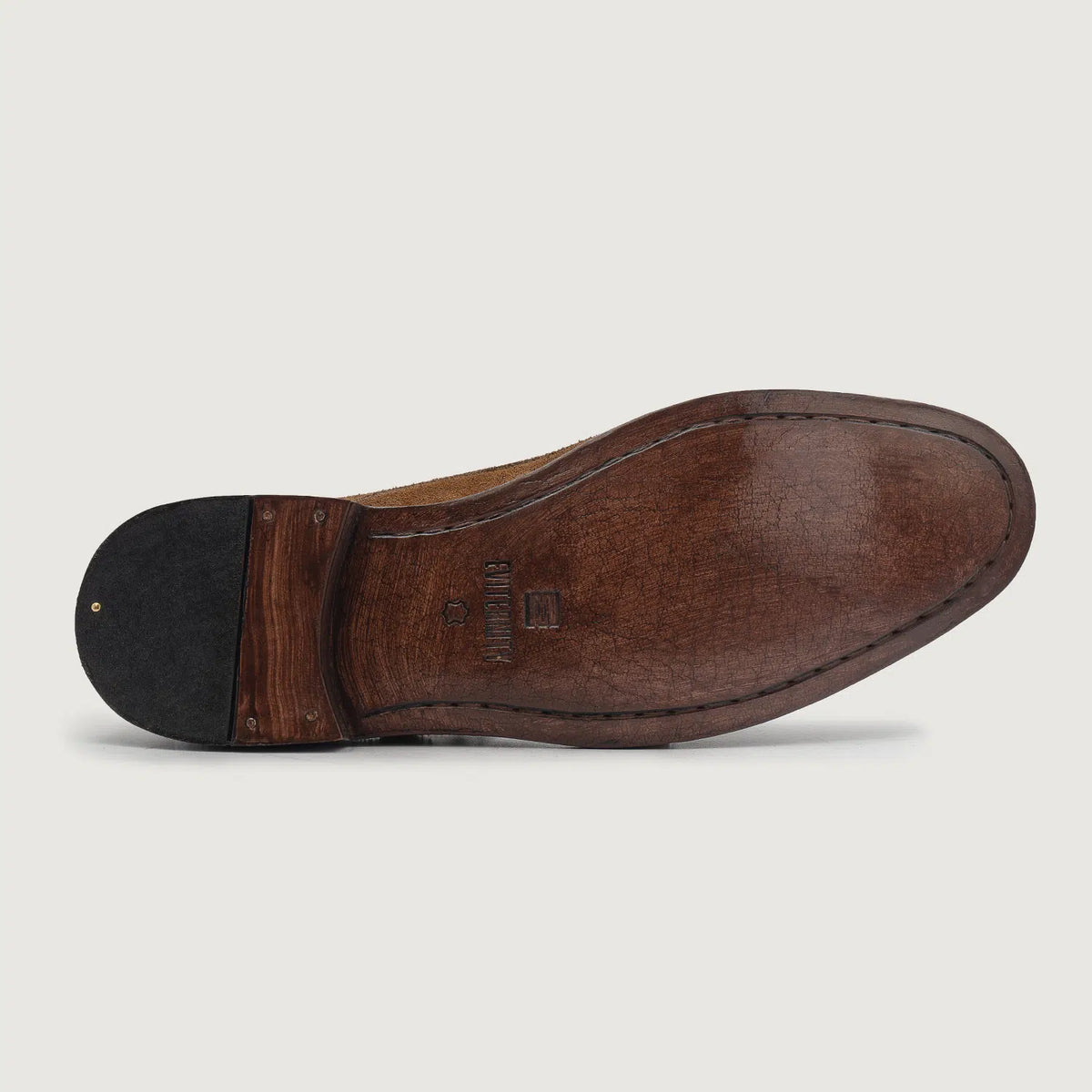 High-Traction Rubber Outsole & Lug Tread Pattern on Boston Zapatos de doble hebilla Marrón Suede Zapatos de cuero For Men