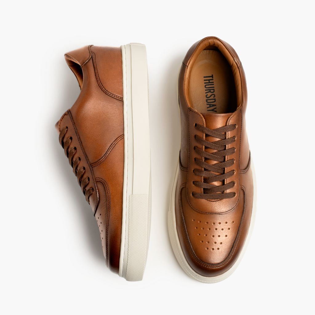 Court Toffee x Off-Blanco Zapatillas de cuero para Hombre - Contrafuerte de talón reforzado y doble costura de precisión