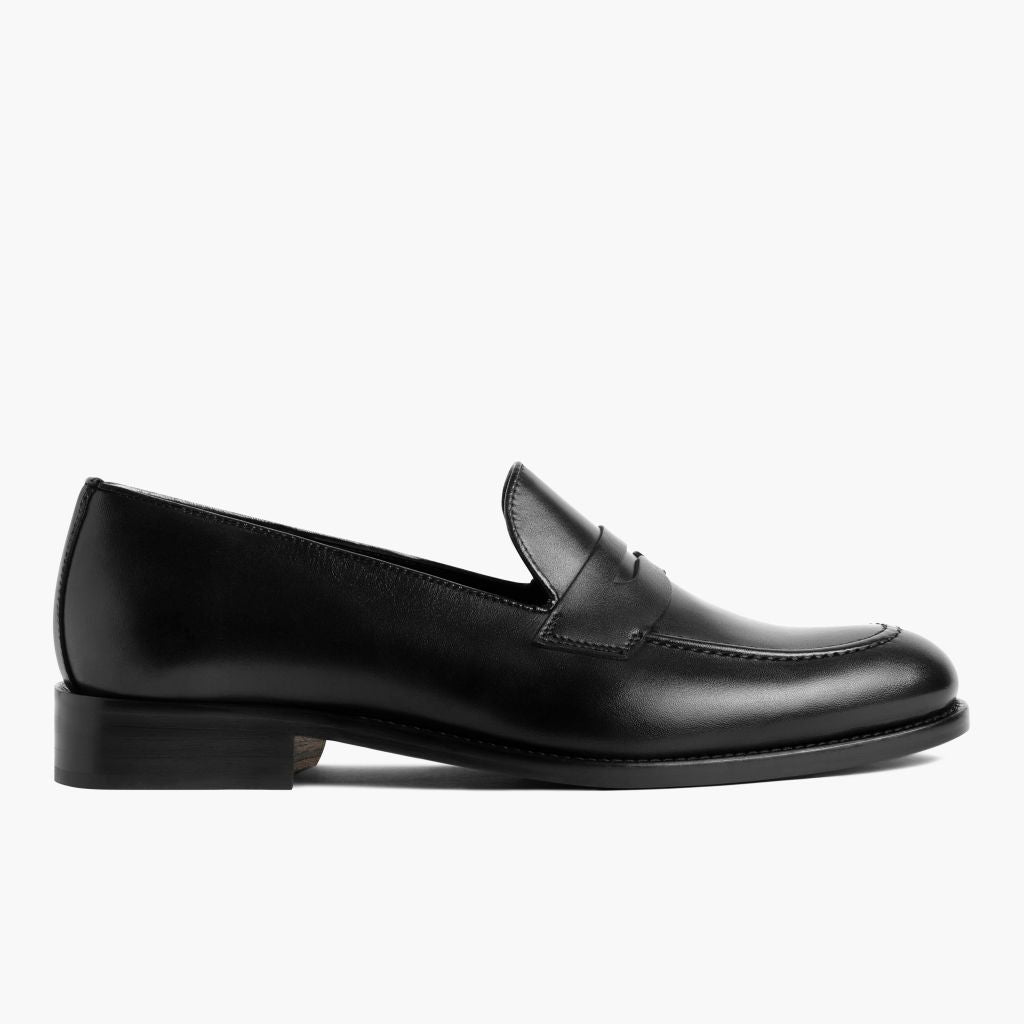 Black Full-Grain leather Sneakers - Construcción cosida Goodyear y puntera delantera