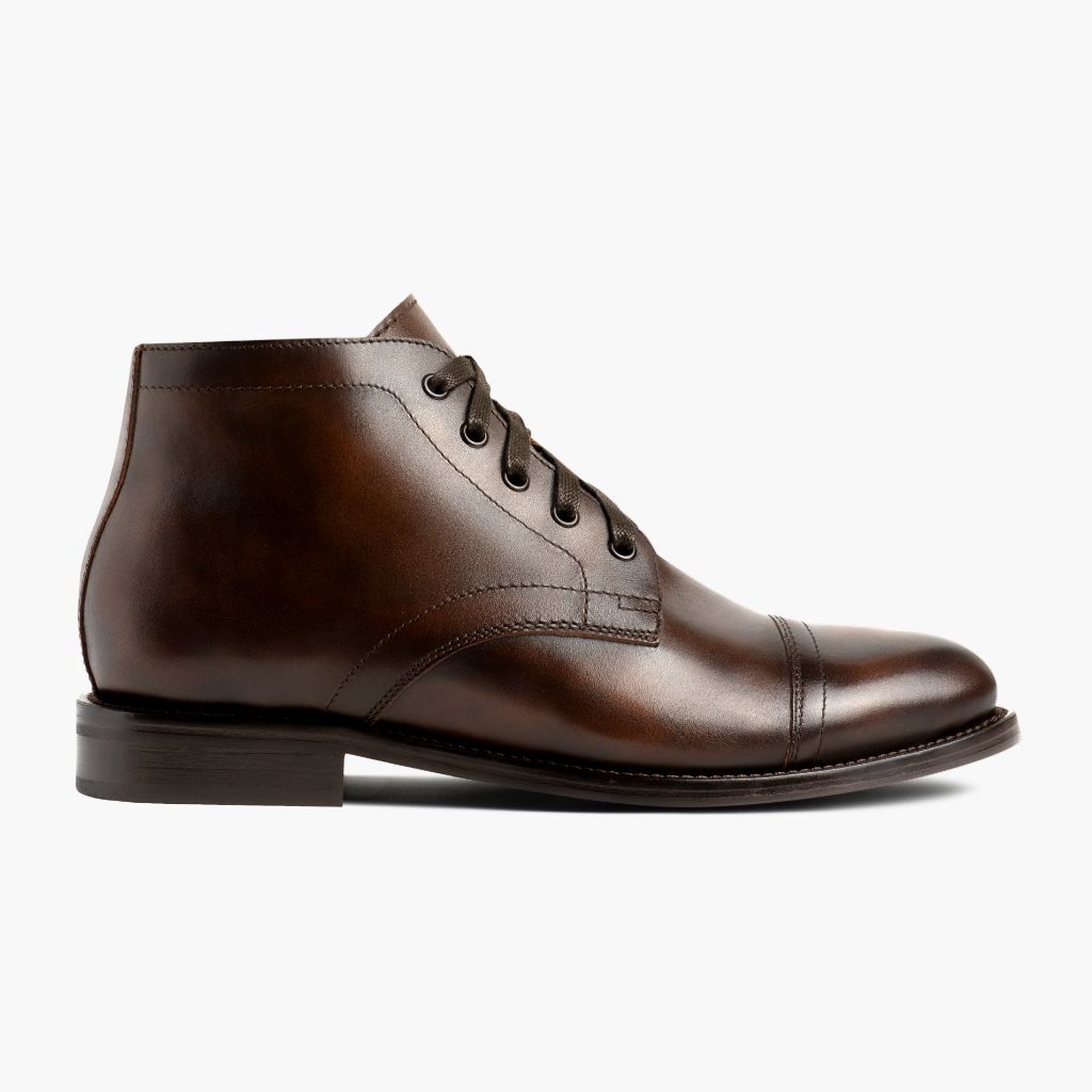 Classic Full-Grain leather Boots - Construcción cosida Goodyear y puntera delantera