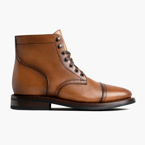 Classic Full-Grain leather Boots - Goodyear Welt Construction & Front Toe Box Detail