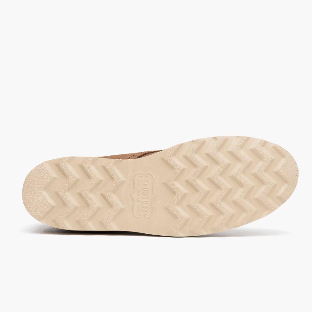 High-Traction Rubber Outsole & Lug Tread Pattern on Diplomat Pebble Botas de cuero para Mujer