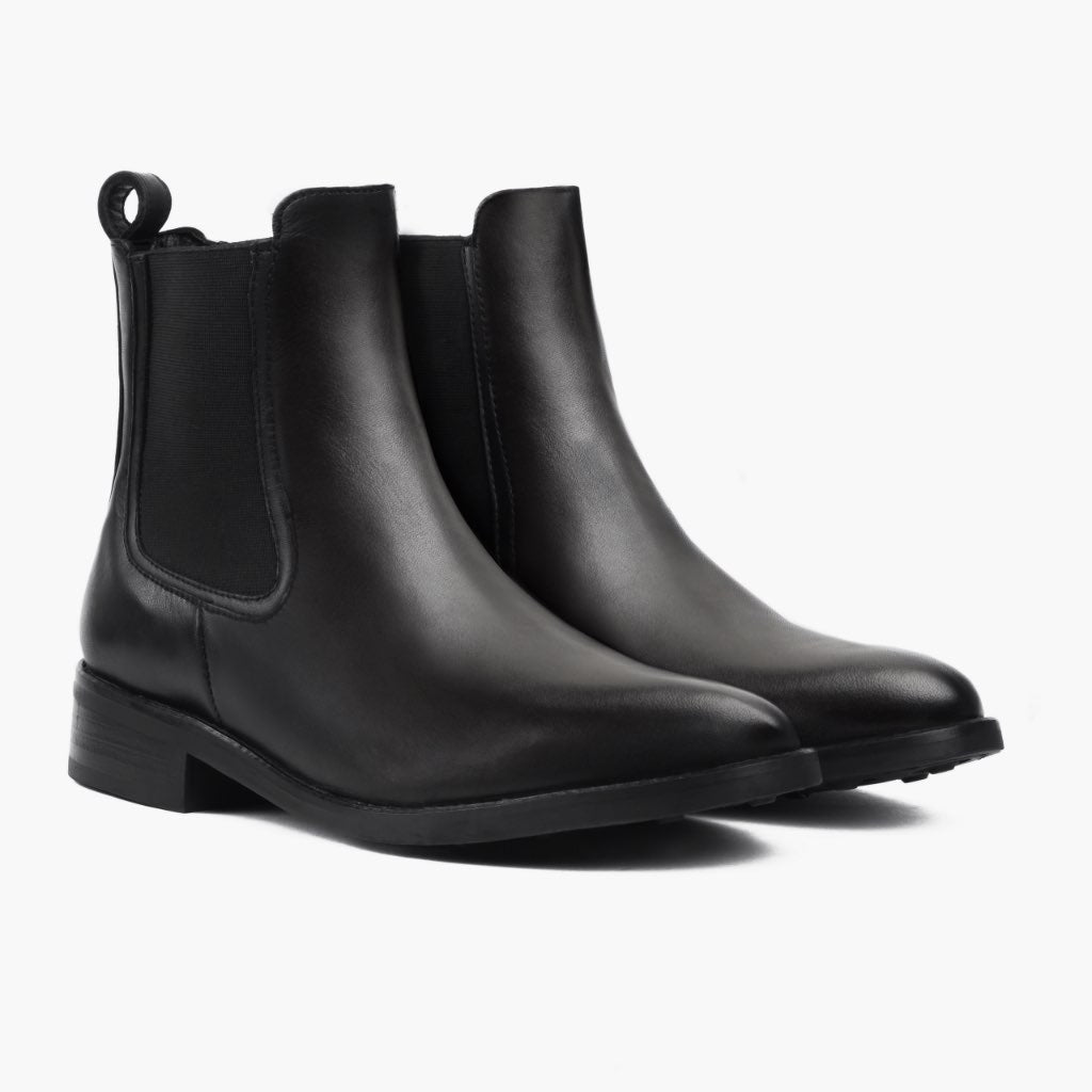 Black Full-Grain leather Boots - Construcción cosida Goodyear y puntera delantera