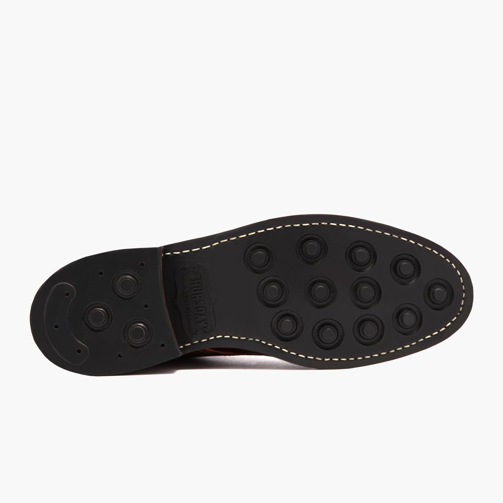 High-Traction Rubber Outsole & Lug Tread Pattern on Vanguard French Roast Botas de cuero para Hombre For Men