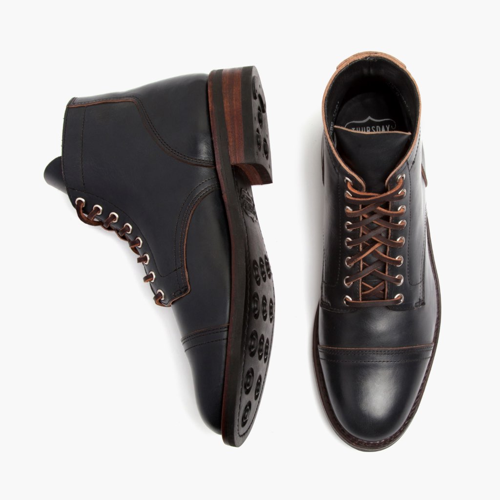 High-Traction Rubber Outsole & Lug Tread Pattern on Vanguard Indigo Botas de cuero para Hombre For Men