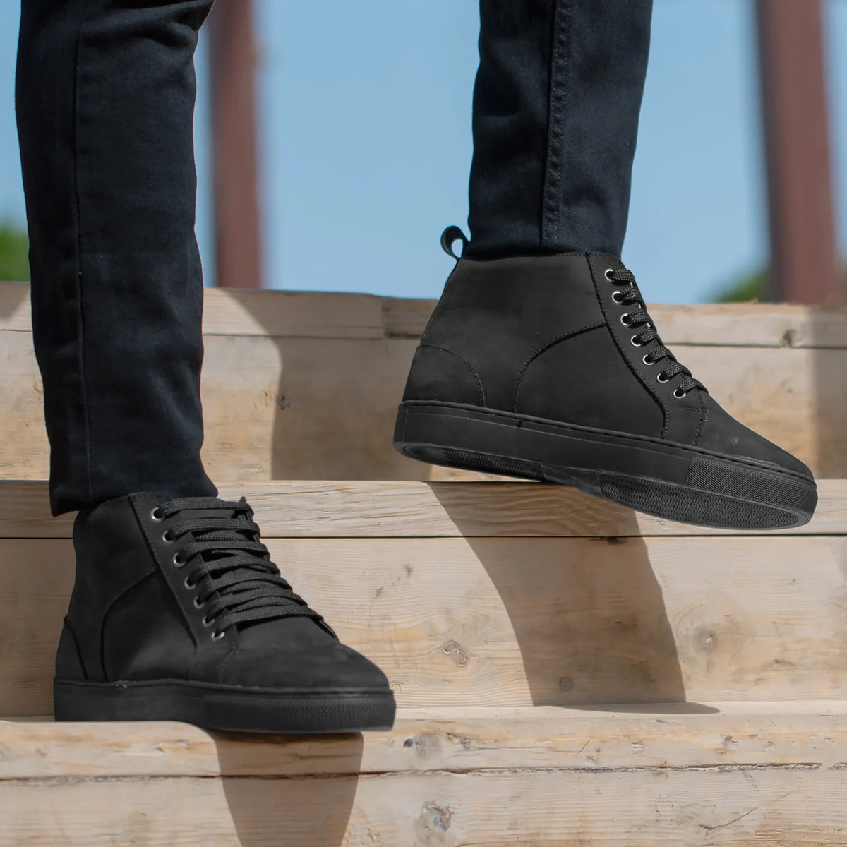 Marty High Top Negro Nubuck Zapatillas para Hombre - Contrafuerte de talón reforzado y doble costura de precisión