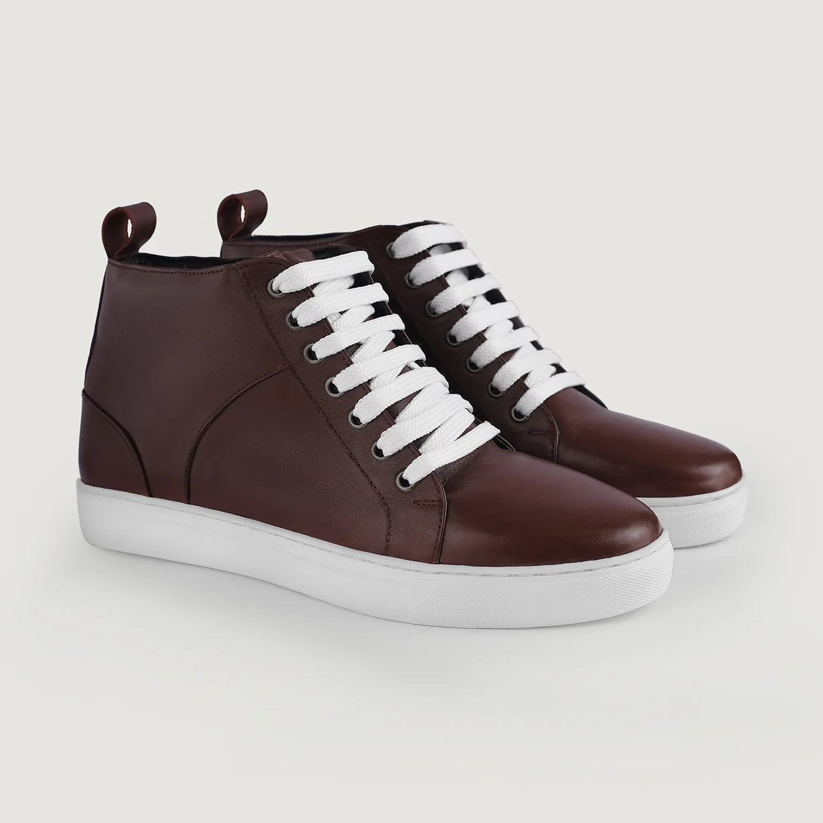 Cushioned Leather Insole & Ergonomic Arch Support Construction Detail