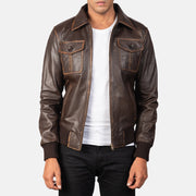 Men's Aaron Distressed Brown Leather Bomber Jacket in Brown Goatskin Leather - Vista frontal y silueta a medida | Comprar online