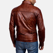 Detalle de cerca of Shirt &amp; Zipper Hardware on Men's Abstract Granate Chaqueta de Cuero para Hombre