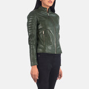 Green Sheepskin Leather Biker Jacket - Vista trasera con ajuste entallado en hombros y bajo impecable