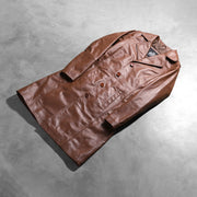 Open Hem &amp; Hem Craftsmanship Construction Detail on Women's Alexis Marrón Single Breasted Abrigo de Cuero para Mujer