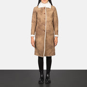 Women's Alina Shearling Marrón Abrigo de Cuero para Mujer - Vista de perfil lateral con corte ergonómico de manga