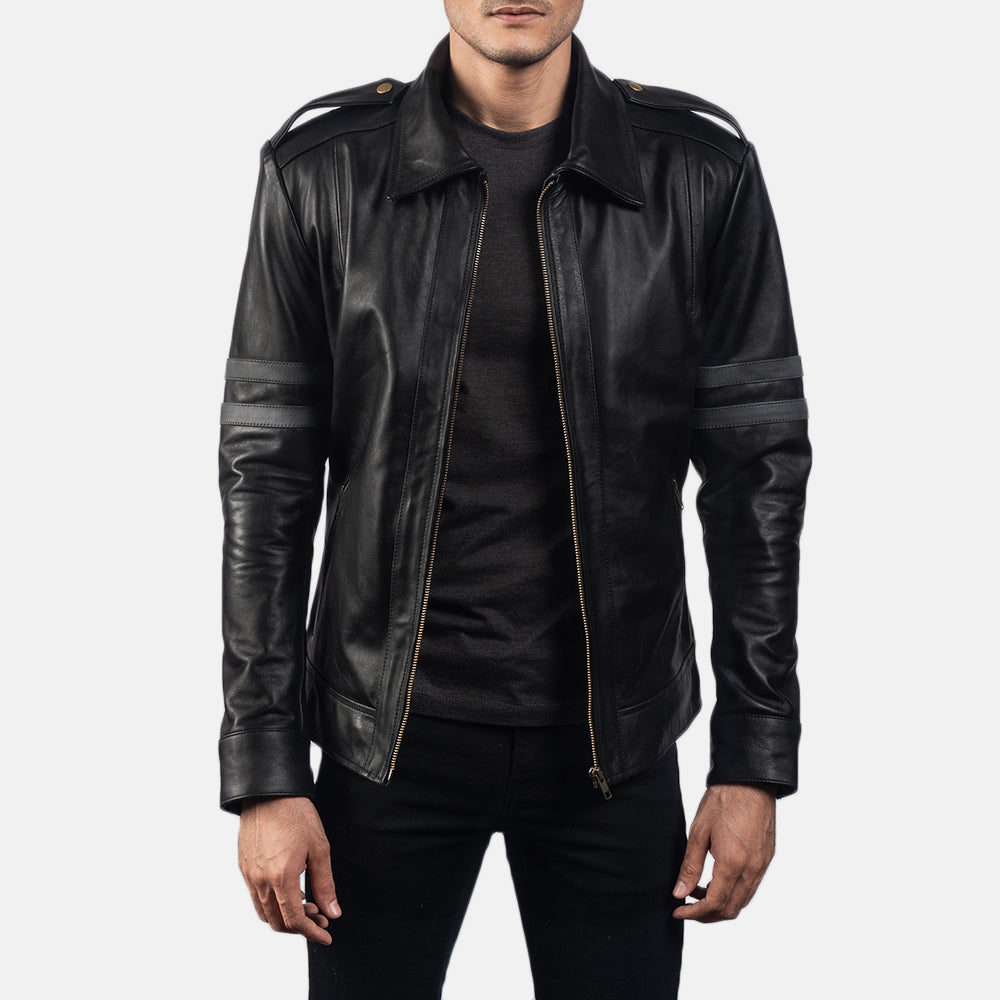 Detalle de cerca of Shirt &amp; Zipper Hardware on Armstrong Negro Chaqueta Biker de Cuero para Hombre