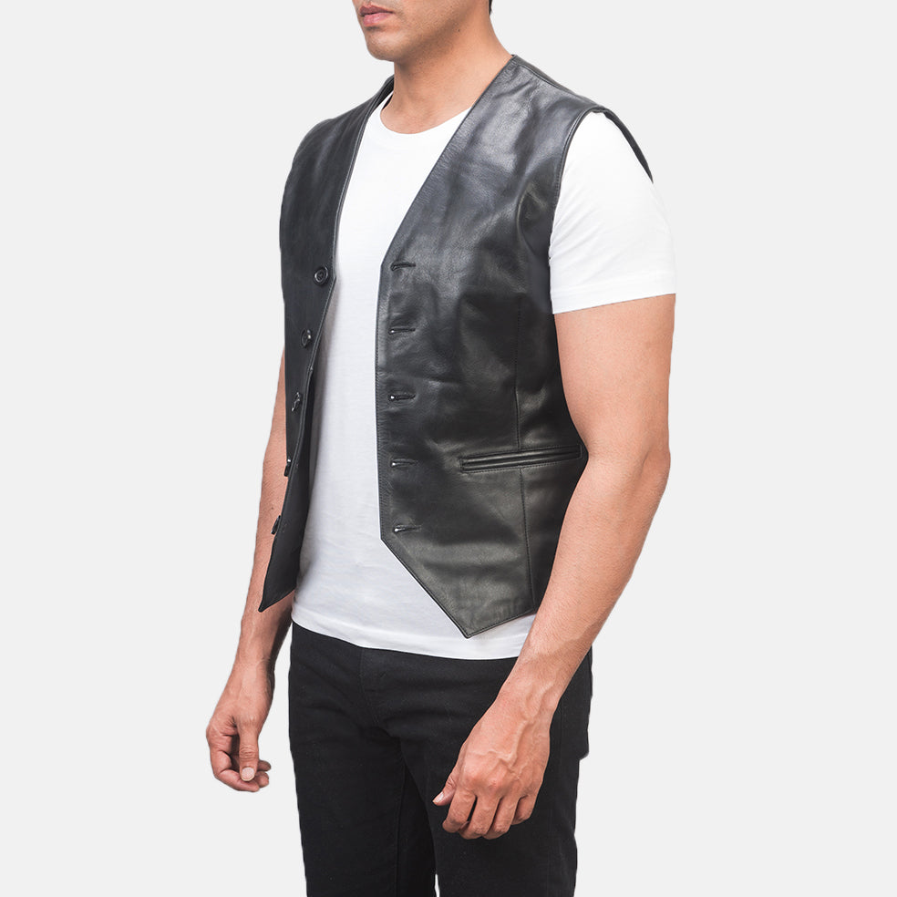 
Black Cowhide leather Vest - Vista posterior con hombros definidos y bajo impecable