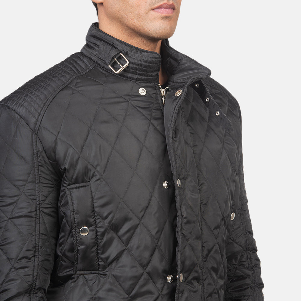 Vista interior Showing Quilted Polyester Lining &amp; Dos bolsillos interiores