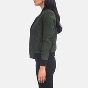 Green Goatskin Suede Bomber Jacket - Vista trasera con ajuste entallado en hombros y bajo impecable