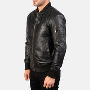 Black Sheepskin Leather Bomber Jacket - Vista trasera con ajuste entallado en hombros y bajo impecable
