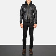 Men's Bravado Black Hooded Leather Bomber Jacket - Vista de perfil lateral con corte ergonómico de manga