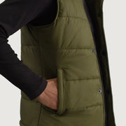 Vista interior Showing Quilted Viscose Lining &amp; Dos bolsillos interiores