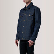 Conard Ash Grey Denim Trucker Jacket For Men - Vista de perfil lateral con corte ergonómico de manga
