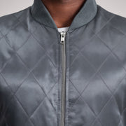 
Vista interior Showing Polyester Lining & Dos bolsillos interiores de utilidad
