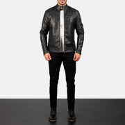 Dean Negro Chaqueta Biker de Cuero para Hombre - Vista de perfil lateral con corte ergonómico de manga