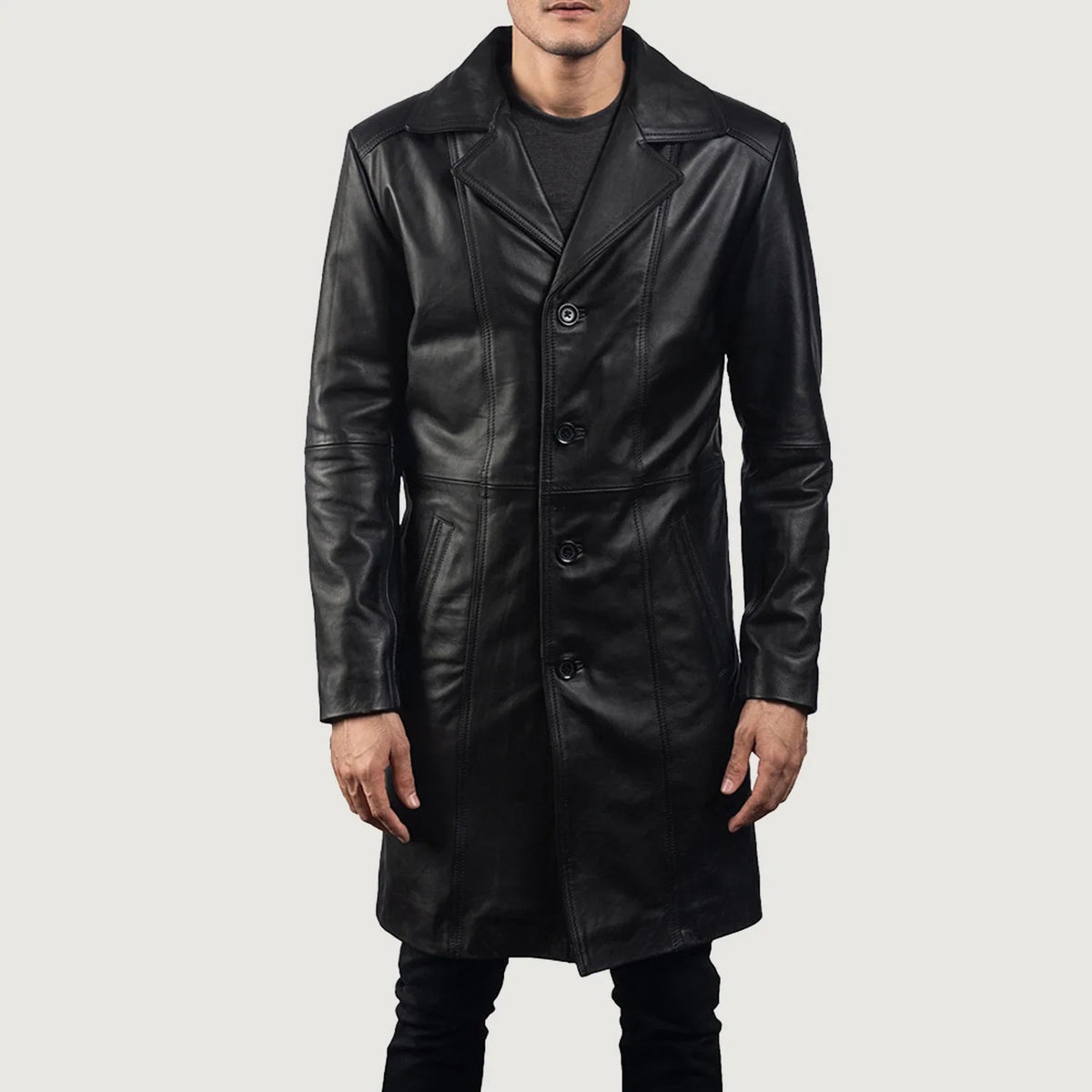
Don Long Negro Abrigo de Cuero para Hombre - Vista lateral mostrando el corte ergonómico de mangas