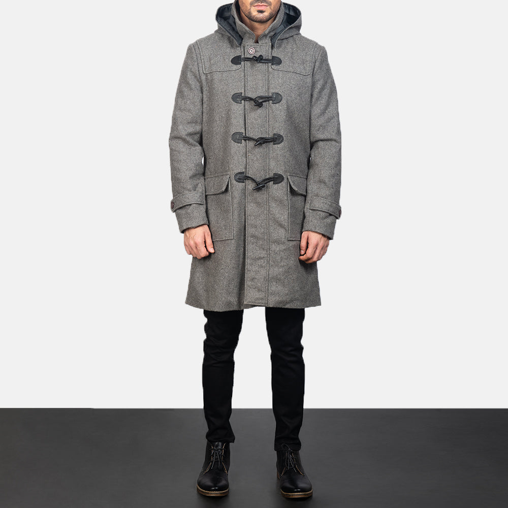 
Grey Wool Duffle Coat - Vista lateral mostrando el corte ergonómico de mangas