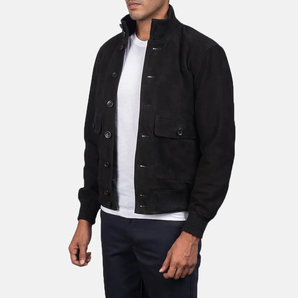 Brown Goatskin Suede Bomber Jacket - Vista trasera con ajuste entallado en hombros y bajo impecable
