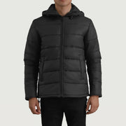 
Erico Negro Hooded Puffer Chaqueta de Cuero para Hombre en cuero vacuno negro auténtico - Vista frontal y silueta entallada | Comprar online