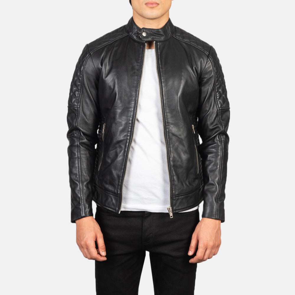 Men's Fernando Quilted Brown Suede Biker Jacket in Brown Goatskin Suede - Vista frontal y silueta a medida | Comprar online