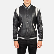 Detalle de cerca of Varsity &amp; Snap Buttons Hardware on Men's Dantee Black Leather Varsity Jacket
