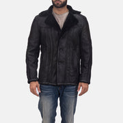Men's Furcliff Double Face Shearling Abrigo de Cuero para Hombre - Vista de perfil lateral con corte ergonómico de manga
