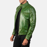 Green Sheepskin Burnishing Biker Jacket - Vista trasera con ajuste entallado en hombros y bajo impecable