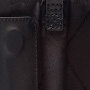Styled Fit Perspective of Glasses Case Maplewood para Mujer on Model - Natural Daylight Drape