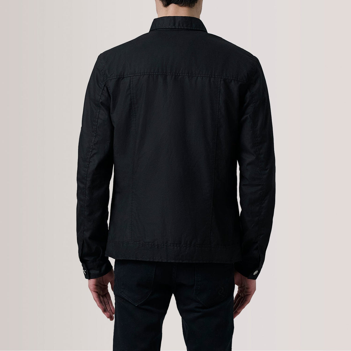 Detalle de cerca of Classic Collar &amp; Button Hardware on Irwin Negro Waxed Canvas Field Chaqueta de Cuero para Hombre For Men