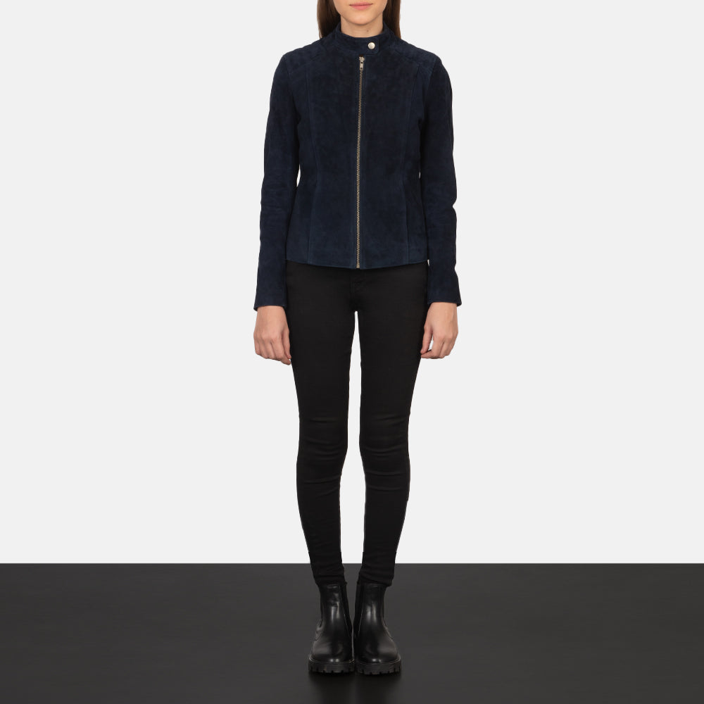 
Kelsee Chaqueta Biker de Cuero para Mujer - Vista lateral mostrando el corte ergonómico de mangas