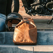 Saar Full-Grain Leather Backpack para Mujer – Vista alternativa del producto 2