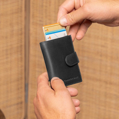 Leipzig Full-Grain Leather Card Holder para Mujer
