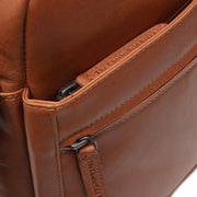 Anzora Full-Grain Leather Crossbody Bag para Hombre – Vista alternativa del producto 3