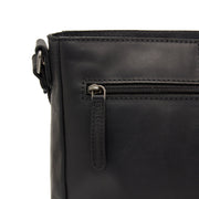 
Vista interior Showing Dedicated Padded Laptop Sleeve & Multi-Compartment Organization