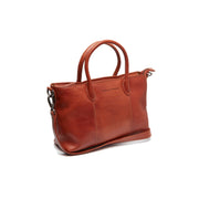 Tailored Rib Cuffs &amp; Hem Craftsmanship Construction Detail on Pergamino Full-Grain Leather Handbag para Mujer