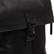 Solid Antique Brass Hardware &amp; Heavy-Duty Dual Zipper Detail on Savona Full-Grain Leather Laptop Backpack para Mujer