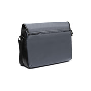 
Classic 100% Full-Grain leather Briefcase - Perspectiva trasera con correas de cuero reforzadas