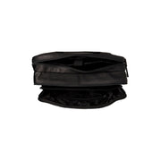 
Vista de detalle of Classic Collar & Heavy-Duty Zipper Hardware on Bryan Black Puffer Vest For Men