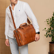 
Ryan Maletín para portátil de cuero flor – alternate product view 3