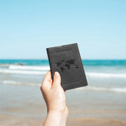 Classic 100% Full-Grain leather Goods - Vista trasera con ajuste entallado en hombros y bajo impecable