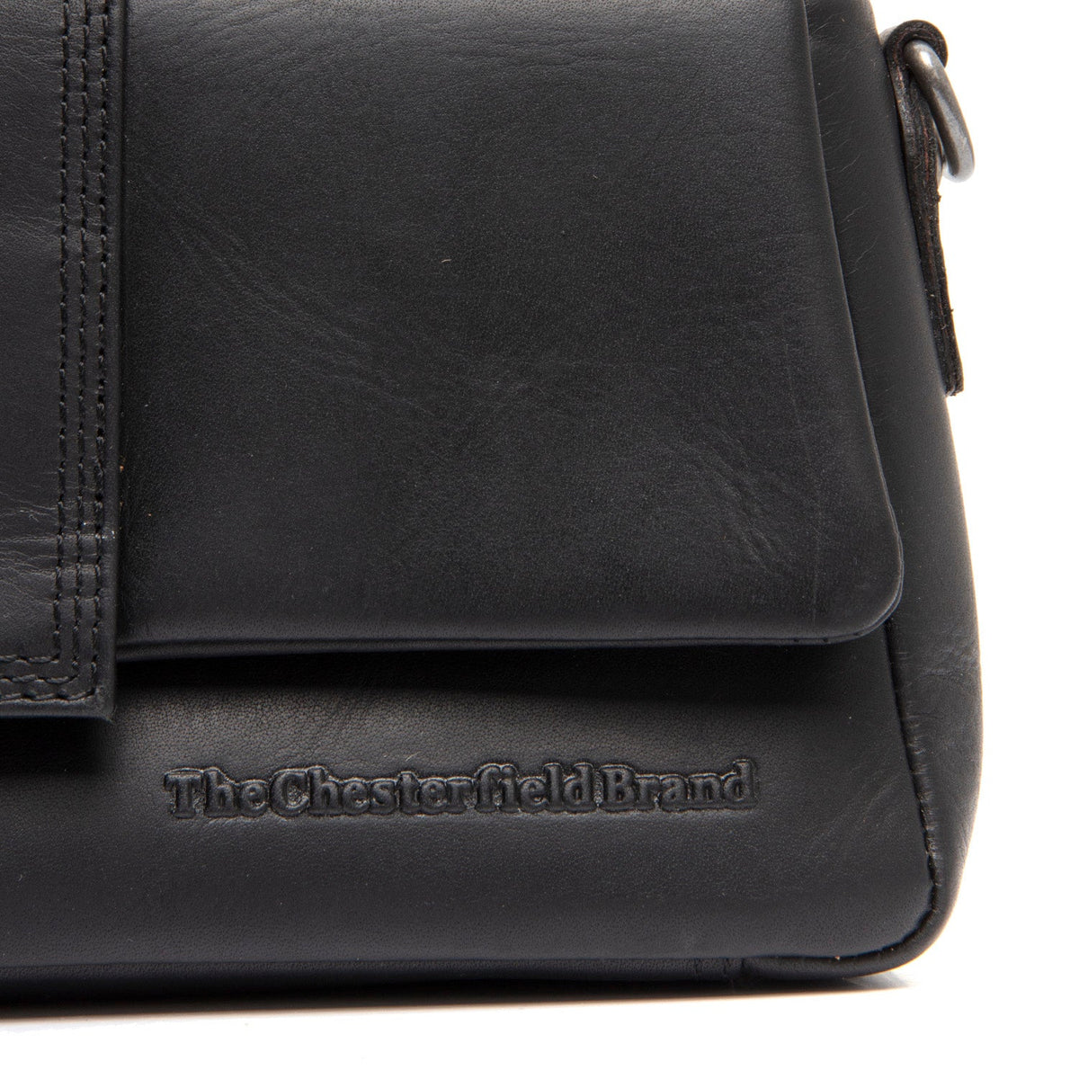 
Solid Antique Brass Hardware & Heavy-Duty Dual Zipper Detail on Clifden Bolso de hombro de cuero flor